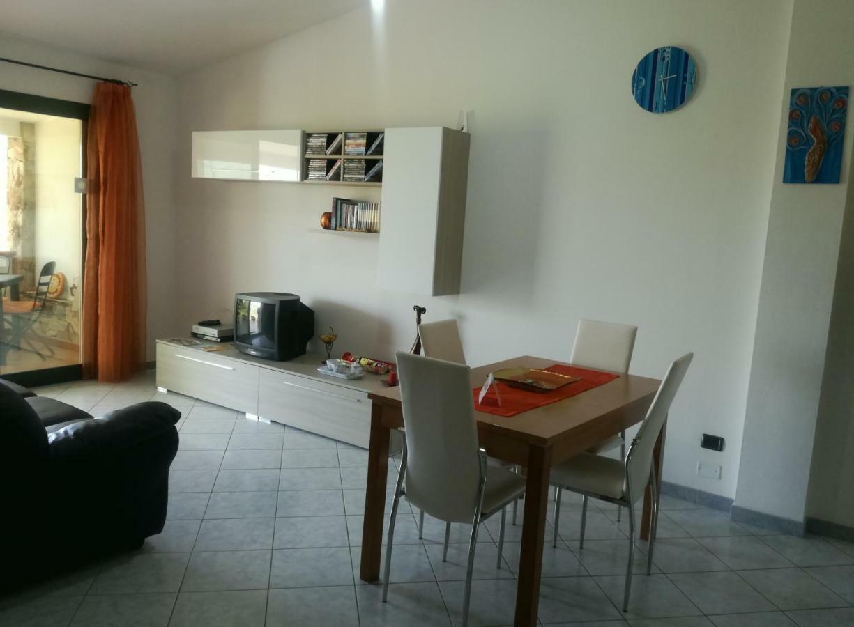 Il Giardino Apartment Lotzorai Bagian luar foto
