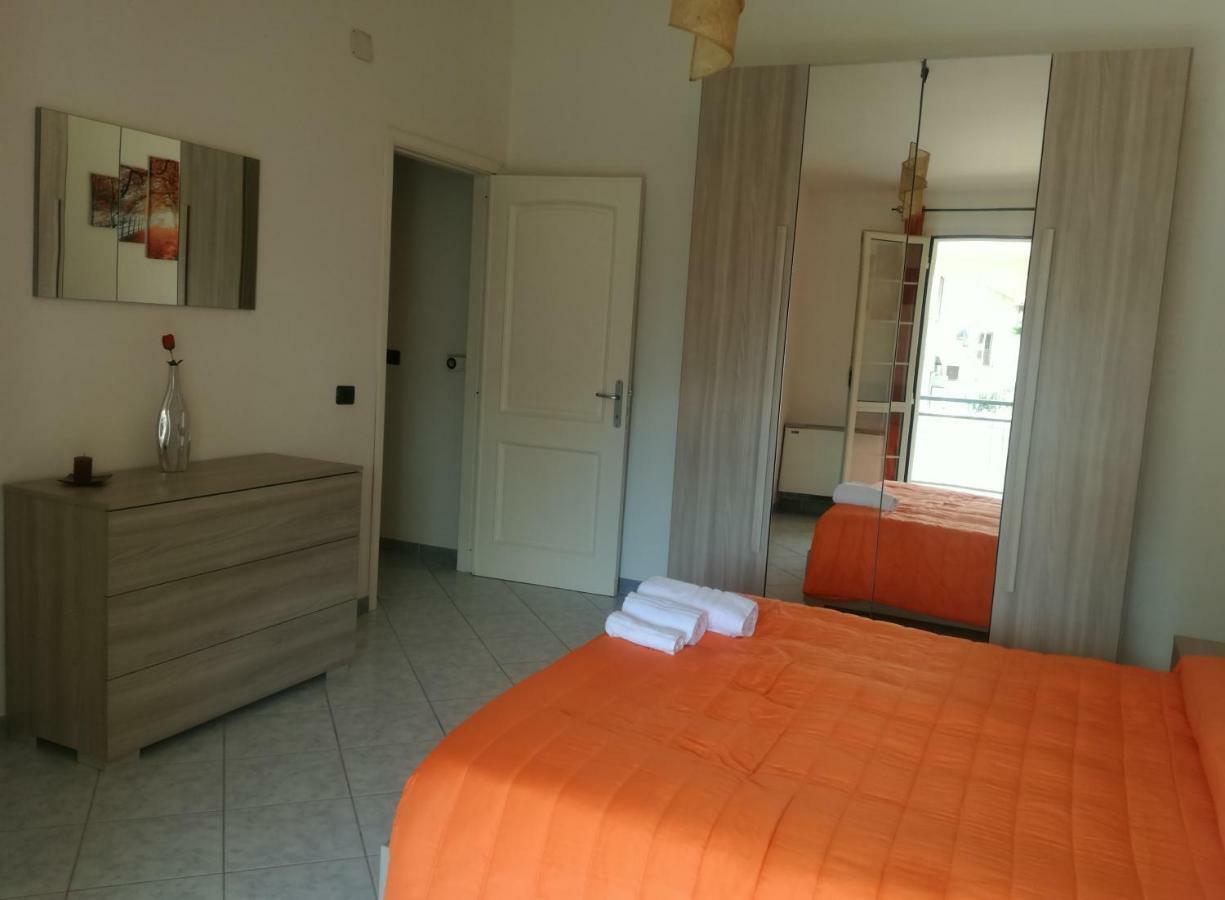 Il Giardino Apartment Lotzorai Bagian luar foto
